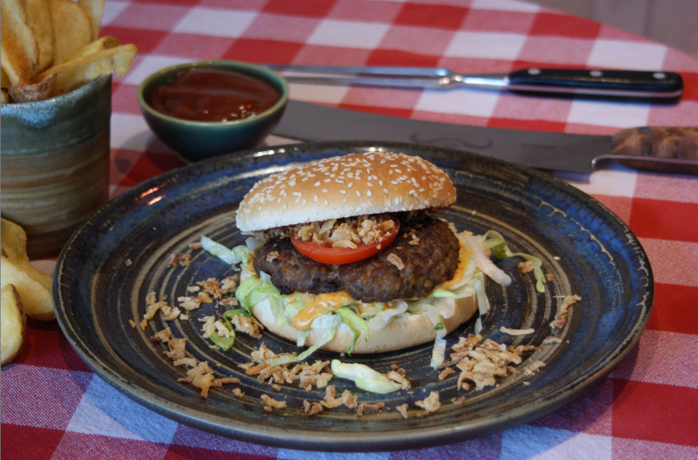 hausgemachte Salate, Frischkäse & mehr